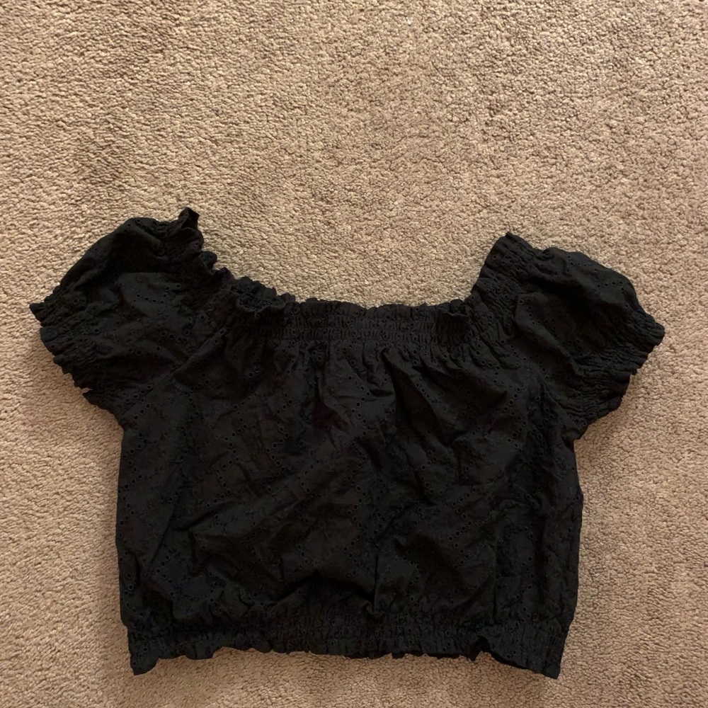 Divided (H&M) Black Short Sleeve Crop Top